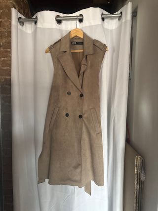 Chaleco Zara XS Beige Nuevo