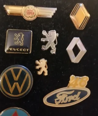 Lote pins marcas de coches