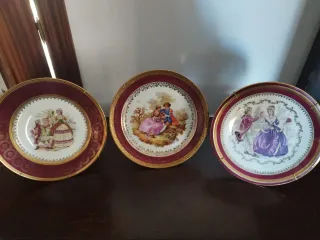 3 Platos Porcelana Limoges Escena Romántica