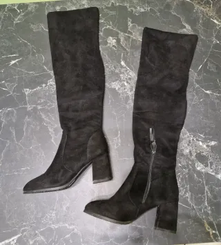 Stivali scamosciati neri tacco comodo, n 36