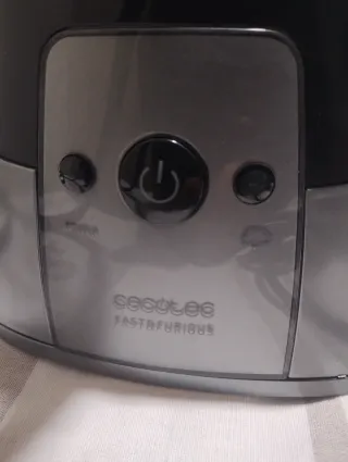 Plancha cecotec - centro de planchado