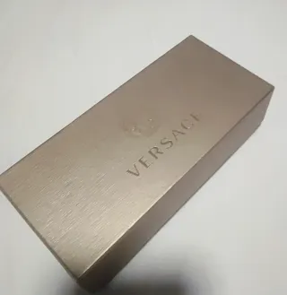 Caja gafas Versace dorada vacía