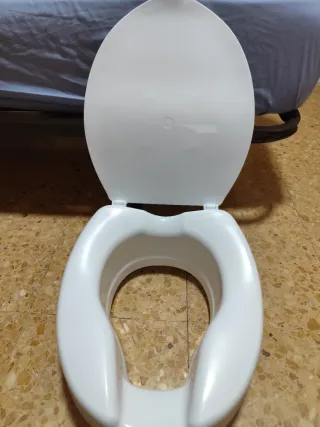 Alzador WC con tapa
