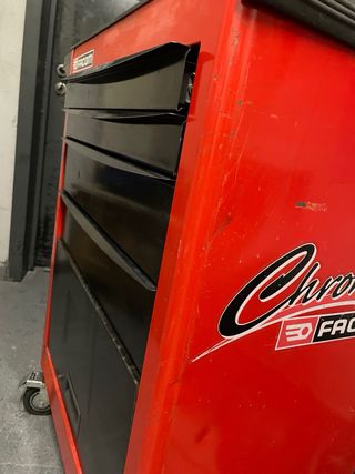 Carro de herramientas FACOM rojo