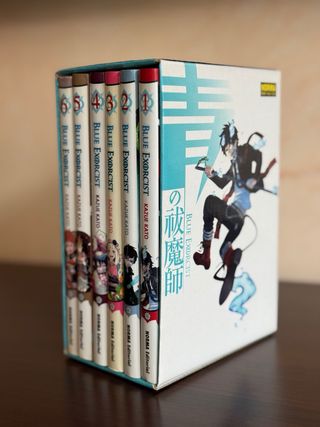 Blue Exorcist 01 - 06. Pack de mangas y cofre caja