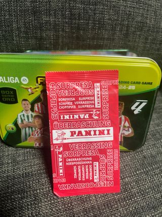 Sobre pack inicio Adrenalyn XL 24/25 *SIN ABRIR*