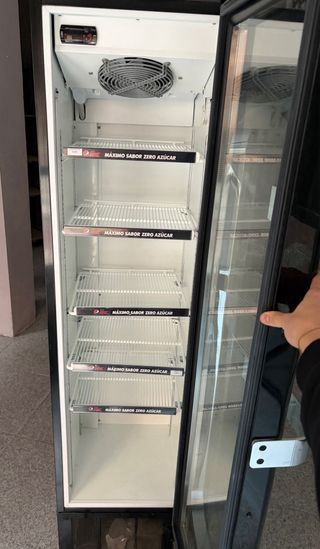 Nevera vertical Pepsi Max