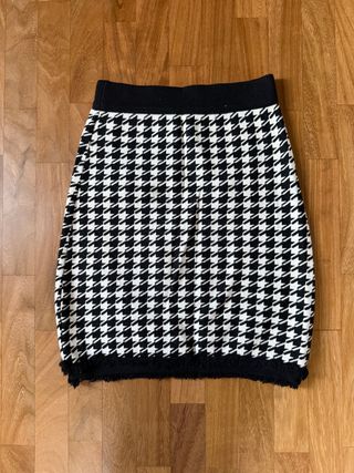 Gonna pied de poule nera e bianca