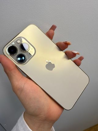 iPhone 13 Pro Dorado Batería 100%