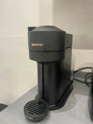 Cafetera Nespresso Magimix Vertuo Next