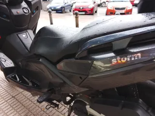 Wottan Storm 125 Maxi Scooter