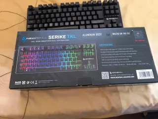 Teclado Newskill TKL RGB