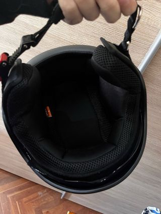 Casco SKA-P nuevo sin estrenar en su funda y caja.