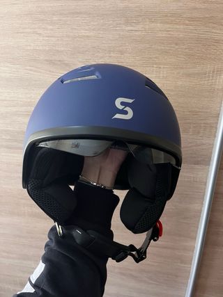 Casco SKA-P nuevo sin estrenar en su funda y caja.