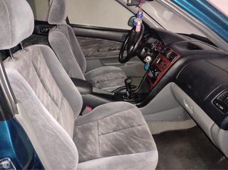 Mitsubishi Galant 2001