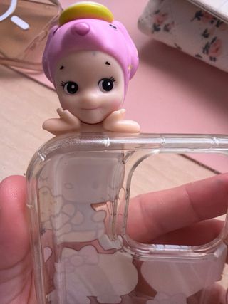 Funda Hello Kitty con Sony Angel