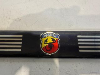 Moldura lateral Abarth Punto