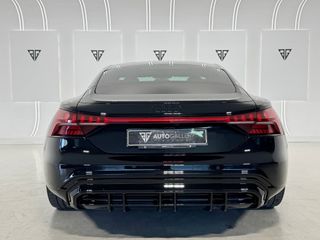 AUDI E-TRON GT 60 QUATTRO 476cv BLACK PACK!!