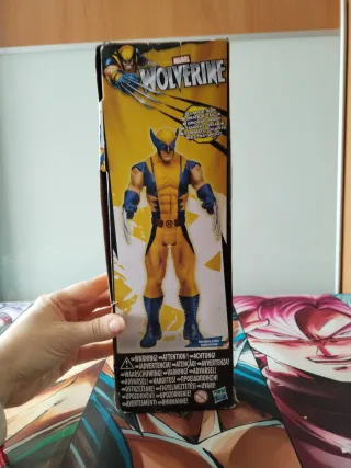 Figura Wolverine Titan Hero Series Marvel