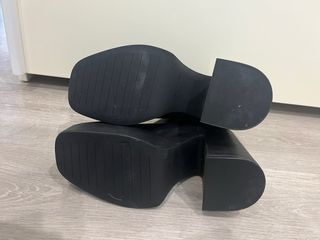 Botines negros Pull&Bear plataforma tacón