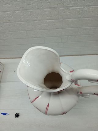 Jarra de cerámica  Estatua Escultura