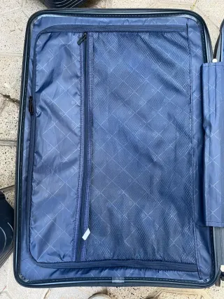 Maleta gris sin llave