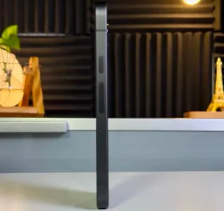 Google Pixel 9a Negro