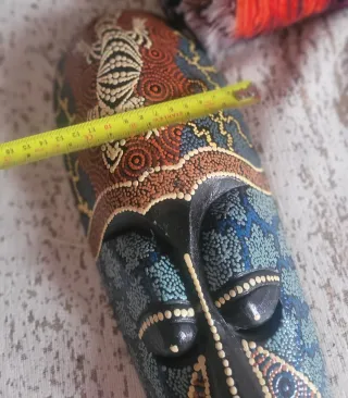 Máscaras Africanas de Madera Decoradas