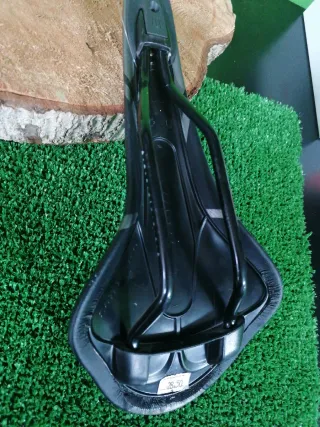 Sillín Willie Triestina Negro