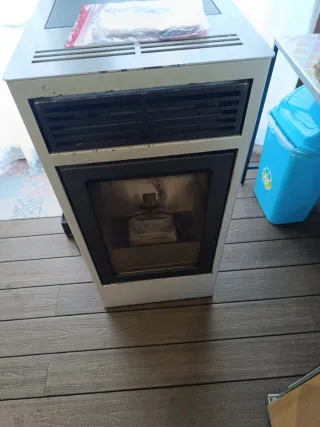 Estufa de pellets Edelkamin Billy revisiones anual