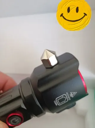 LINTERNA  MUY POTENTE DE DIODOS A ESTRENAR