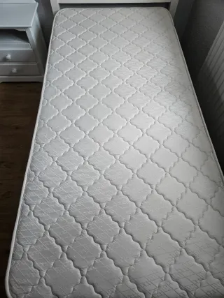 Dormitorio juvenil blanco madera