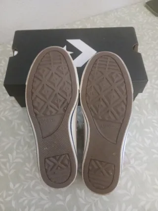 Converse Beige Talla 38 - Casi Nuevas