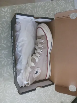 Converse Beige Talla 38 - Casi Nuevas