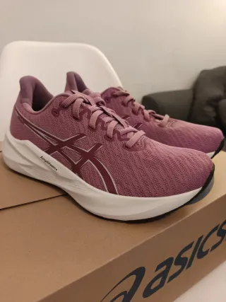 Bambas running Asics versablast 39.5