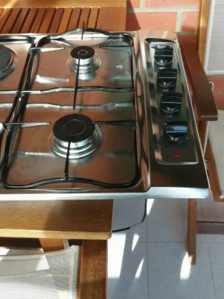 Cocina de gas 4 fuegos