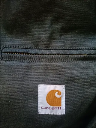 Chaqueta Carhartt Detroit Marrón y Negra