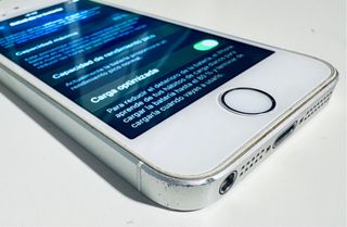 iPhone SE 16GB Plata