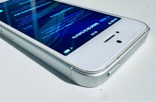 iPhone SE 16GB Plata