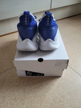 Zapatillas Curry Azul y Blanco