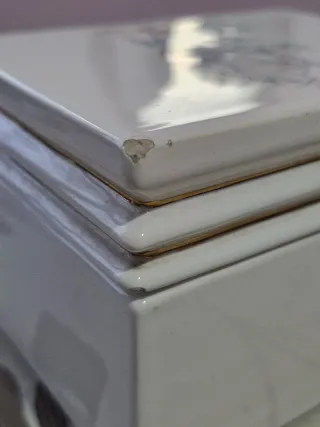 Scatola portaoggetti in ceramica vintage