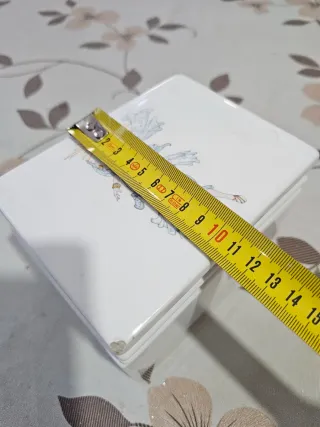 Scatola portaoggetti in ceramica vintage