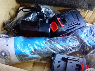 Radial Angular Inalámbrica 125mm MAX 21V