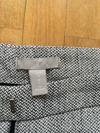 Pantalón elegante gris