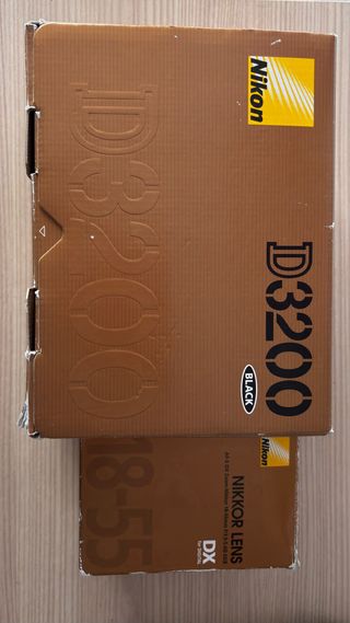 Cámara Nikon D3200 + 2 objetivos