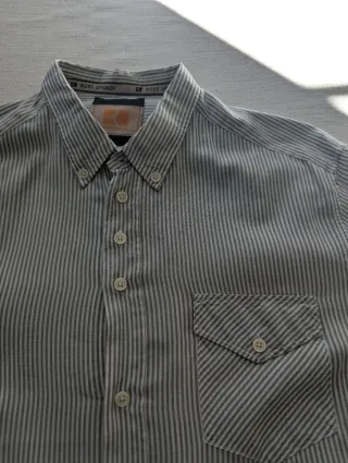 Camisa Hugo Boss rayas blanca y verde