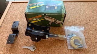 Cerradura CAYS marrón B3P con accesorios