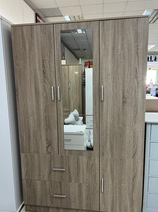 Armario de tres puertas espejo dos colores