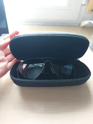 Gafas de sol aviador marrones y doradas