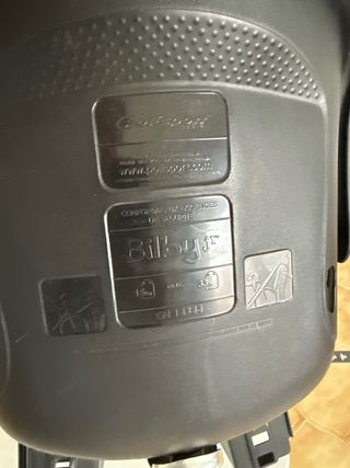 Silla bebé para bicicleta.